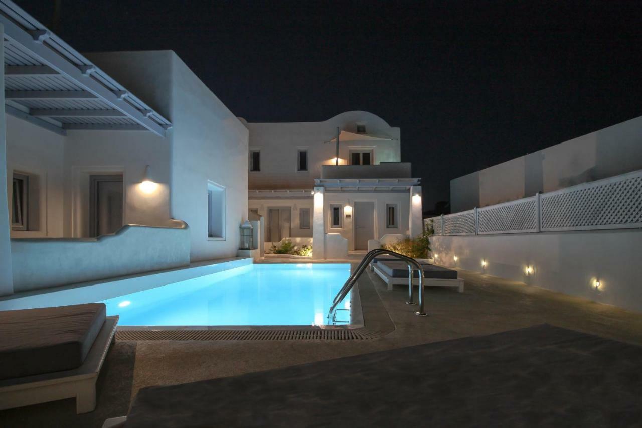 Palmariva Villas Fira  Exterior photo